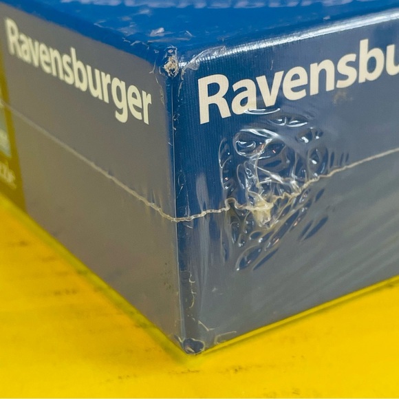 NEW Ravensburger 1000 Pc. Gloss Effect Puzzle 27x20 In. Made In Germany - Picture 10 of 12